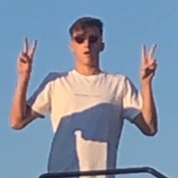 Meet your Posher, Liam - Picture 1 of 1